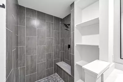 1025 20th Street, Hempstead, TX 77445 - Photo 16