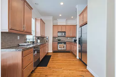 3925 Floyd Street, Houston, TX 77007 - Photo 12