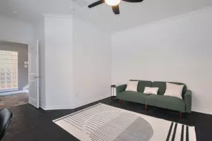 3925 Floyd St, Houston, TX 77007 - Photo 6