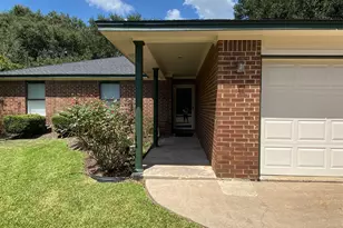 2733 Davis Ave, Rosenberg, TX 77471 - Photo 4