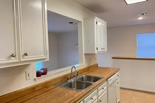 2733 Davis Ave, Rosenberg, TX 77471 - Photo 10