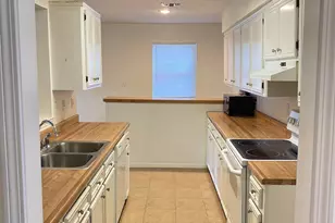2733 Davis Ave, Rosenberg, TX 77471 - Photo 8