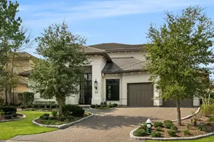 39 Johnathan Landing Court, The Woodlands, TX 77389 - Photo 2