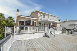 120 Quayside Dr, Tiki Island, TX 77554 - Photo 10