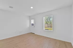 21455 Carosella Dr, New Caney, TX 77357 - Photo 14