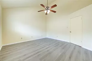 10811 Richmond Ave, Houston, TX 77042 - Photo 10