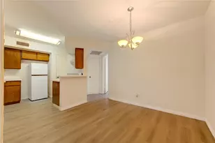 10811 Richmond Ave, Houston, TX 77042 - Photo 6