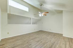 10811 Richmond Ave, Houston, TX 77042 - Photo 20