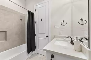 118 Stadium Dr, Sugar Land, TX 77498 - Photo 28