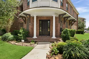 118 Stadium Dr, Sugar Land, TX 77498 - Photo 2