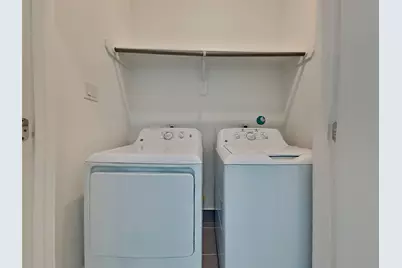 2056 Johanna Drive #F, Houston, TX 77055 - Photo 14