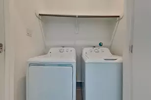 2056 Johanna Dr, Houston, TX 77055 - Photo 14