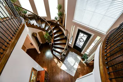 618 Yellow Tulip Trail, Houston, TX 77079 - Photo 4