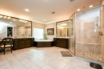 618 Yellow Tulip Trail, Houston, TX 77079 - Photo 18