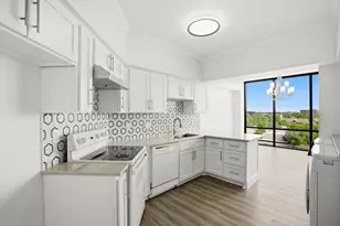 1111 Bering Dr, Houston, TX 77057 - Photo 8