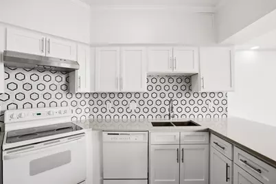 1111 Bering Drive #805, Houston, TX 77057 - Photo 10