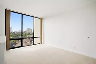 1111 Bering Dr, Houston, TX 77057 - Photo 32