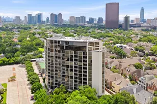 1111 Bering Dr, Houston, TX 77057 - Photo 2