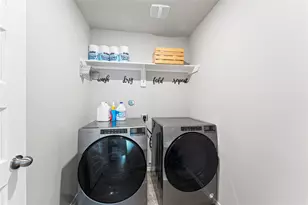 2034 Brixham Bluff Ln, Spring, TX 77373 - Photo 18