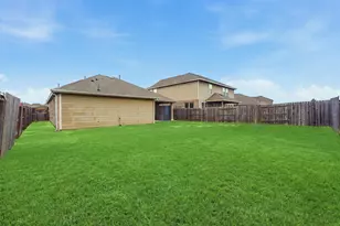 9306 Victoria Valley Ct, Houston, TX 77365 - Photo 26
