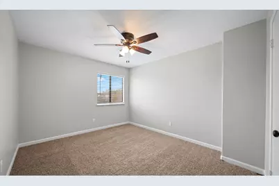 4810 Five Knolls Drive, Friendswood, TX 77546 - Photo 28