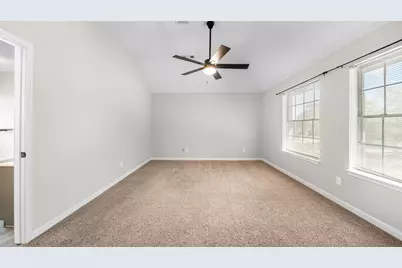 4810 Five Knolls Drive, Friendswood, TX 77546 - Photo 18