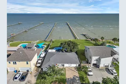 8010 Ocean Drive, Beach City, TX 77523 - Photo 1