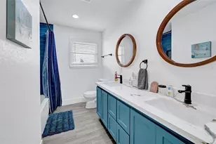 8010 Ocean Dr, Beach City, TX 77523 - Photo 16