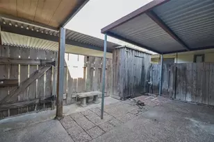 1326 Town Circle Circle, Baytown, TX 77520 - Photo 22