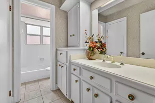 1039 Honey Hill Dr, Houston, TX 77077 - Photo 18