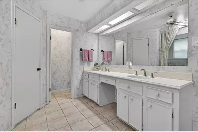 1039 Honey Hill Drive, Houston, TX 77077 - Photo 26
