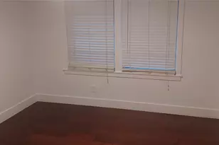 4629 Cedar Oaks Ln, Bellaire, TX 77401 - Photo 16