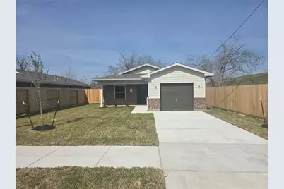 9831 Pelsey Street, Houston, TX 77029 - Photo 1