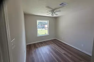 9831 Pelsey St, Houston, TX 77029 - Photo 6