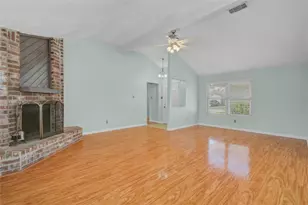 16739 Selder Dr, Friendswood, TX 77546 - Photo 8