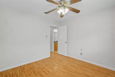 16739 Selder Drive, Friendswood, TX 77546 - Photo 32