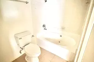 7901 Cambridge St, Houston, TX 77054 - Photo 8