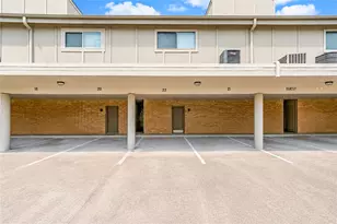 10811 Richmond Ave, Houston, TX 77042 - Photo 18