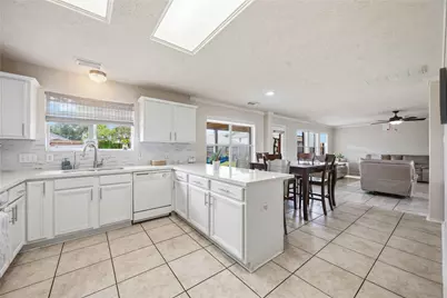 13018 Terrace Run Lane, Houston, TX 77044 - Photo 12