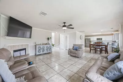 13018 Terrace Run Lane, Houston, TX 77044 - Photo 8