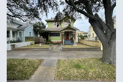 3210 Avenue Q, Galveston, TX 77550 - Photo 2