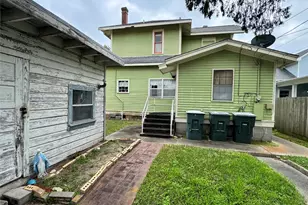 3210 Avenue Q, Galveston, TX 77550 - Photo 8