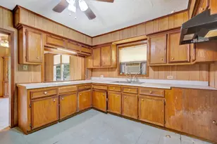 1216 N Hendrix Ave, Diboll, TX 75941 - Photo 14