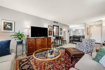 2701 Bellefontaine Street #B21, Houston, TX 77025 - Photo 4