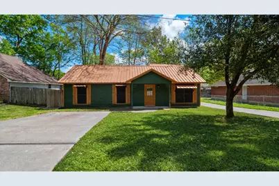 417 Shawnee Drive #B, Conroe, TX 77316 - Photo 18