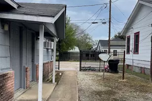 2712/2716 Berry St, Houston, TX 77004 - Photo 2