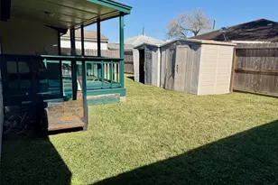 909 Dutch St, Deer Park, TX 77536 - Photo 24