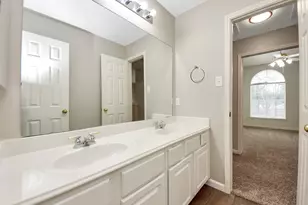 1802 Whispering Forest Dr, Houston, TX 77339 - Photo 30