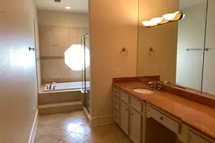 2210 Bellefontaine St, Houston, TX 77030 - Photo 18