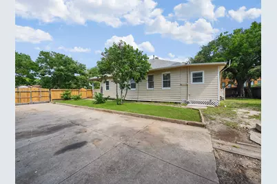 2402 49th Street, Galveston, TX 77551 - Photo 22